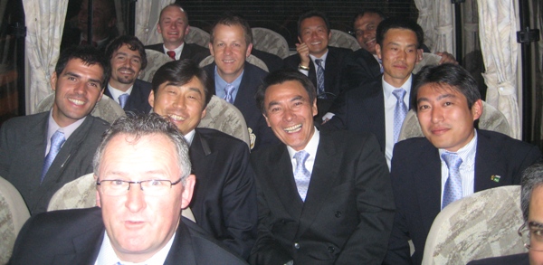 Gruppenbild der Schiedsrichter beim Qualifier in Japan. Foto: Wefers Bettink