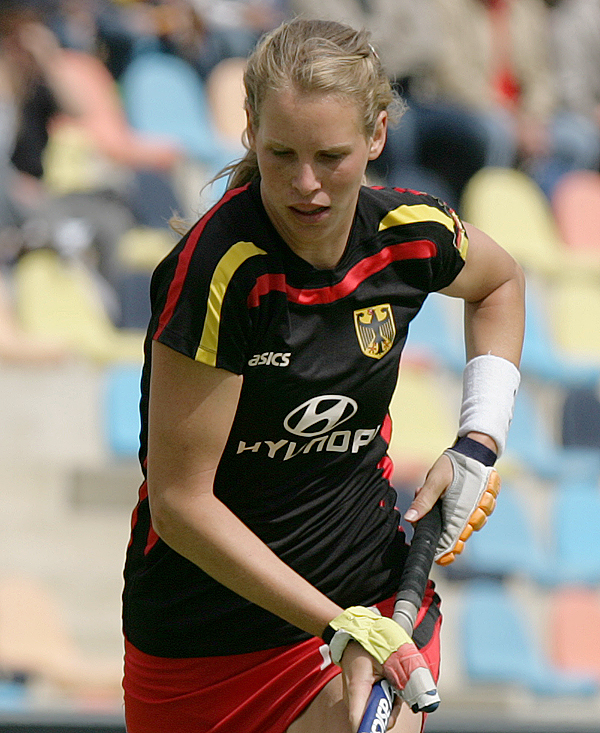 Fanny Rinne - Spielszene 2. Das Foto ist in druckfähiger Auflösung für eine honorarfreie Veröffentlichung bestellbar