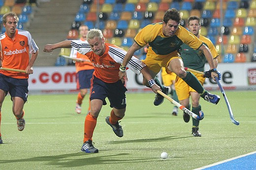 © Herbert Bohlscheid • www.sportfoto.tv und Wolfgang Quednau • www.hockeyimage.net