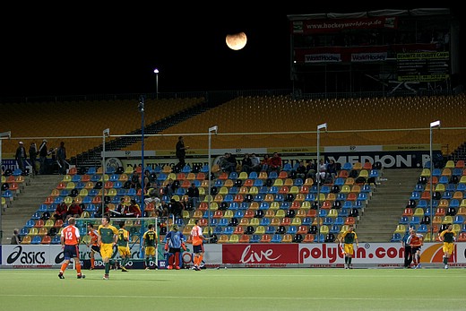 © Herbert Bohlscheid • www.sportfoto.tv und Wolfgang Quednau • www.hockeyimage.net