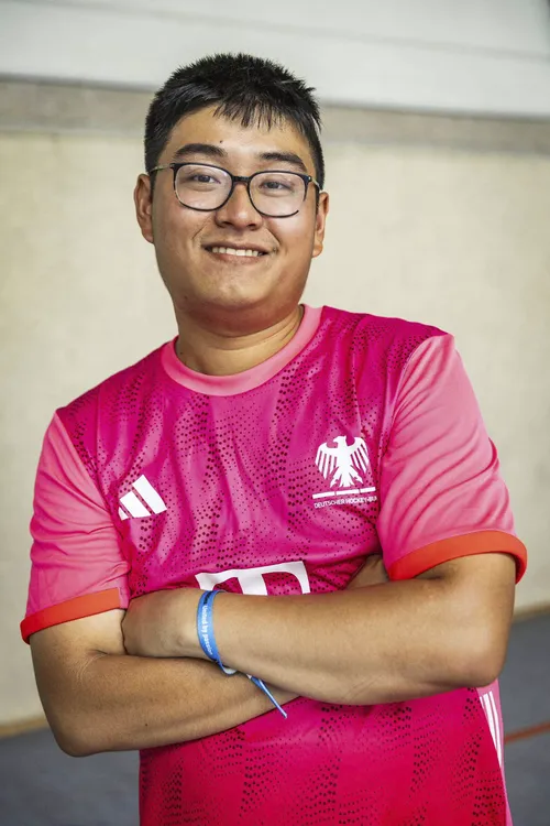 player image