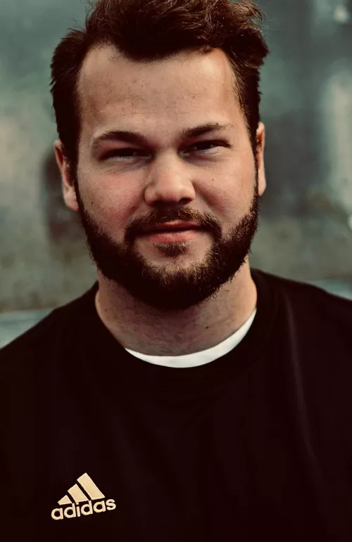 player image